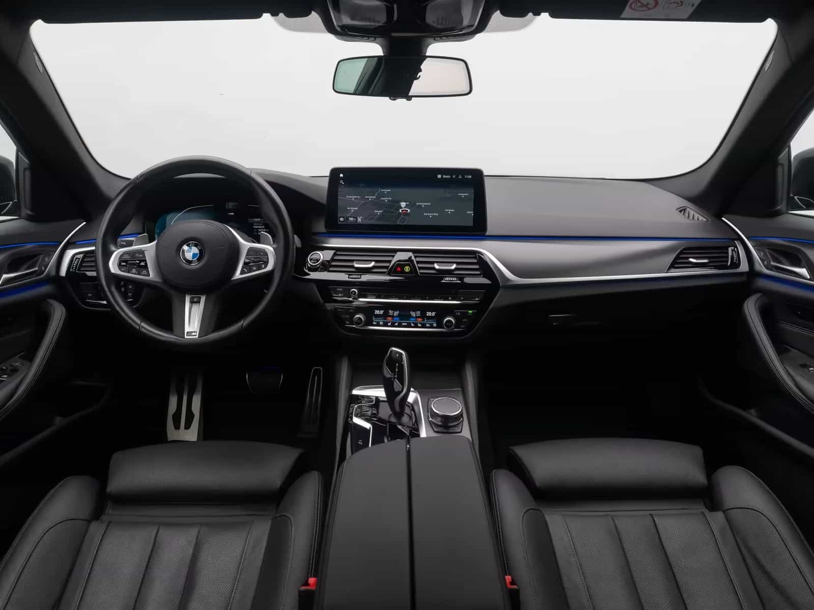 BMW 5 Series 540d xD Luxury Line Panorama H/K HUD Belüftung 11/2022-photo-39