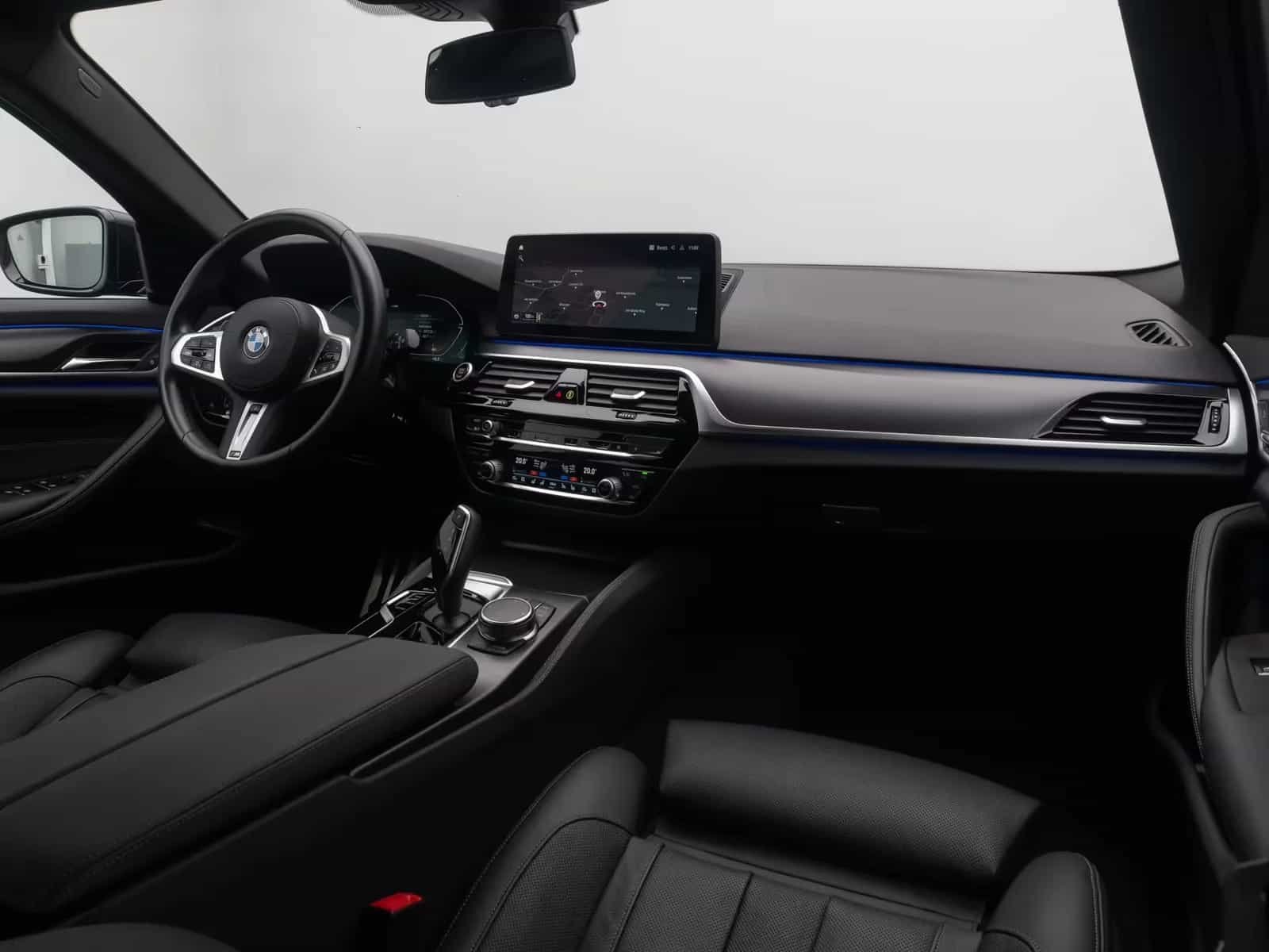 BMW 5 Series 540d xD Luxury Line Panorama H/K HUD Belüftung 11/2022-photo-40