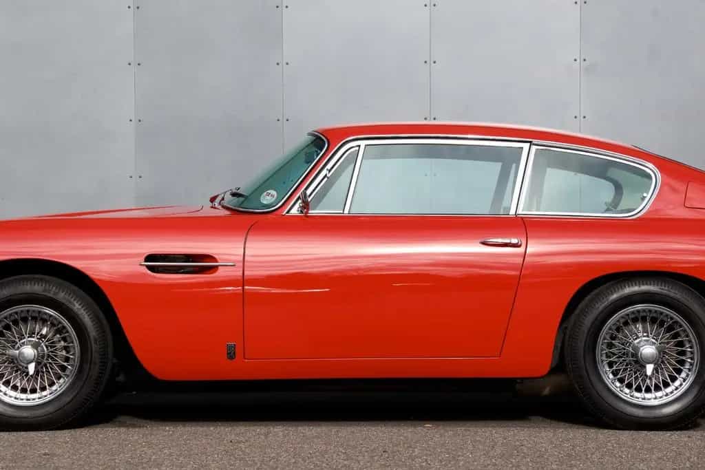 Aston Martin DB 6, Matching Number; 5 Speed Manual 03/1967-photo-13