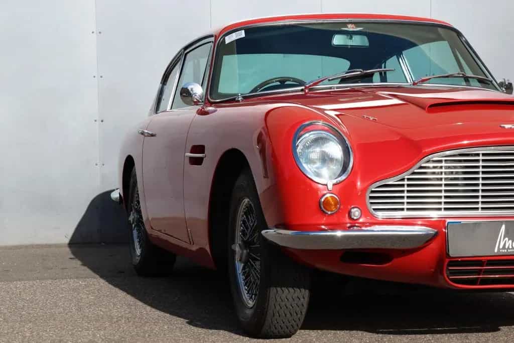 Aston Martin DB 6, Matching Number; 5 Speed Manual 03/1967-photo-15