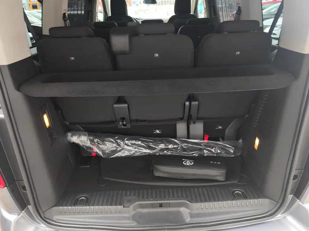 Toyota Proace (Verso) Proace Verso L1 Team Deutschland / 1.Hand 02/2022-photo-19