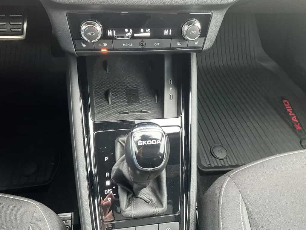 Skoda Kamiq Style 1.0 TSI DSG NAV,LED,ACC,FSE,DAB,SWA 09/2019-photo-13