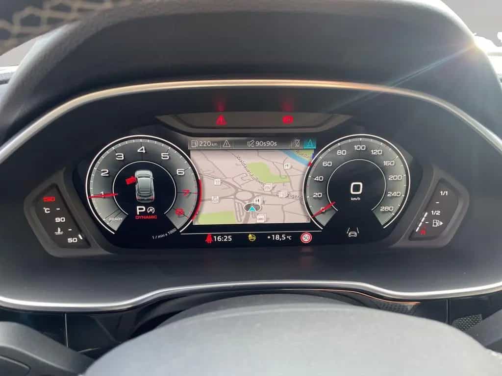 Audi Q3 Sportback 35 TFSI S line LED AHK Navi Kamera 02/2023-photo-11