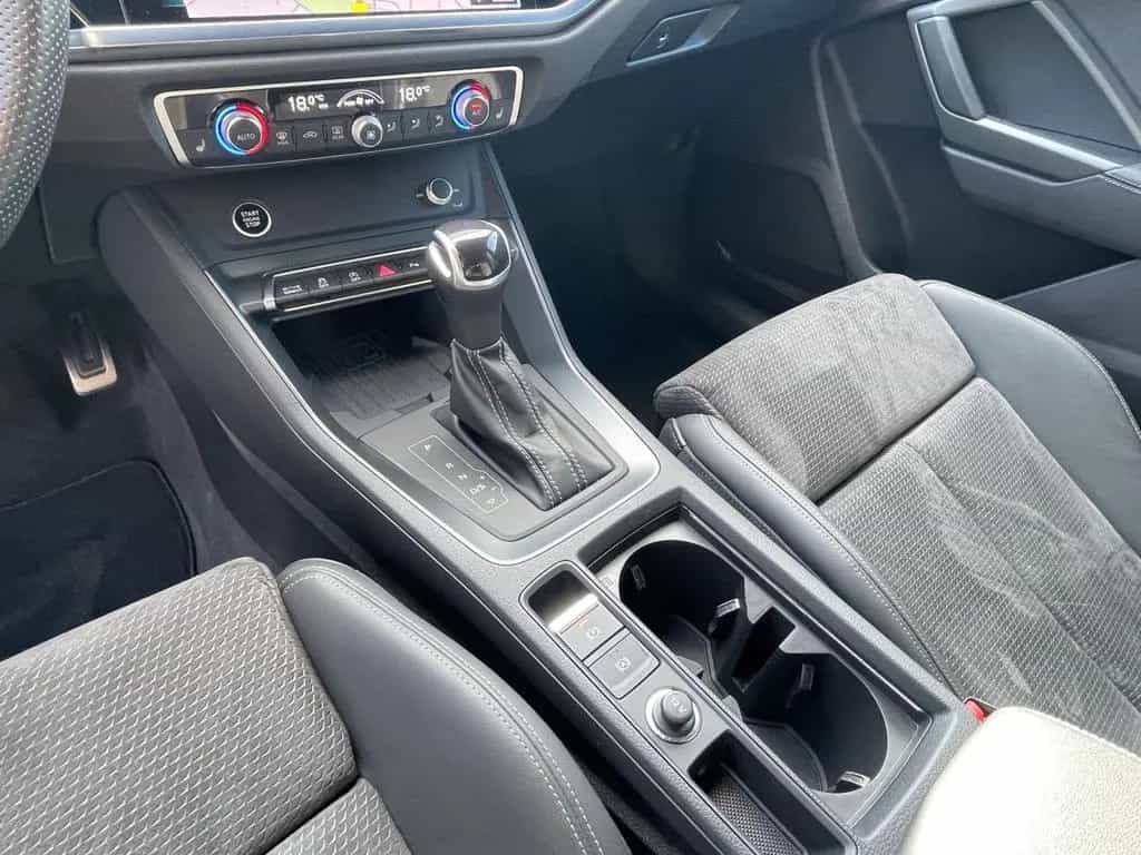 Audi Q3 Sportback 35 TFSI S line LED AHK Navi Kamera 02/2023-photo-13