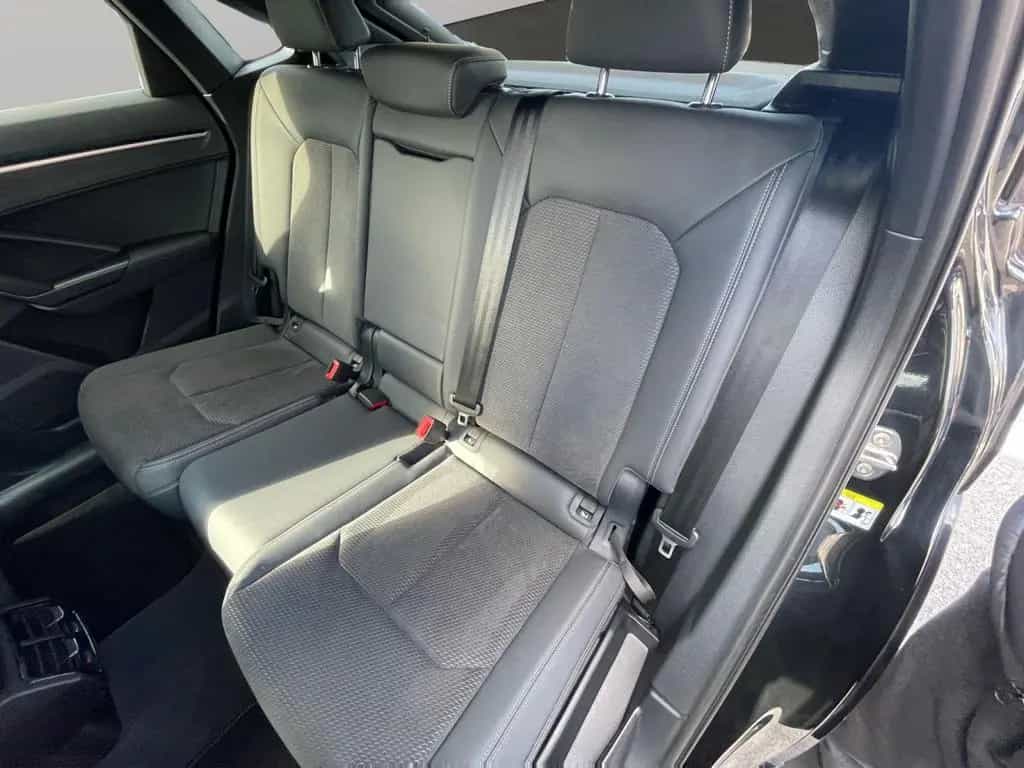 Audi Q3 Sportback 35 TFSI S line LED AHK Navi Kamera 02/2023-photo-16