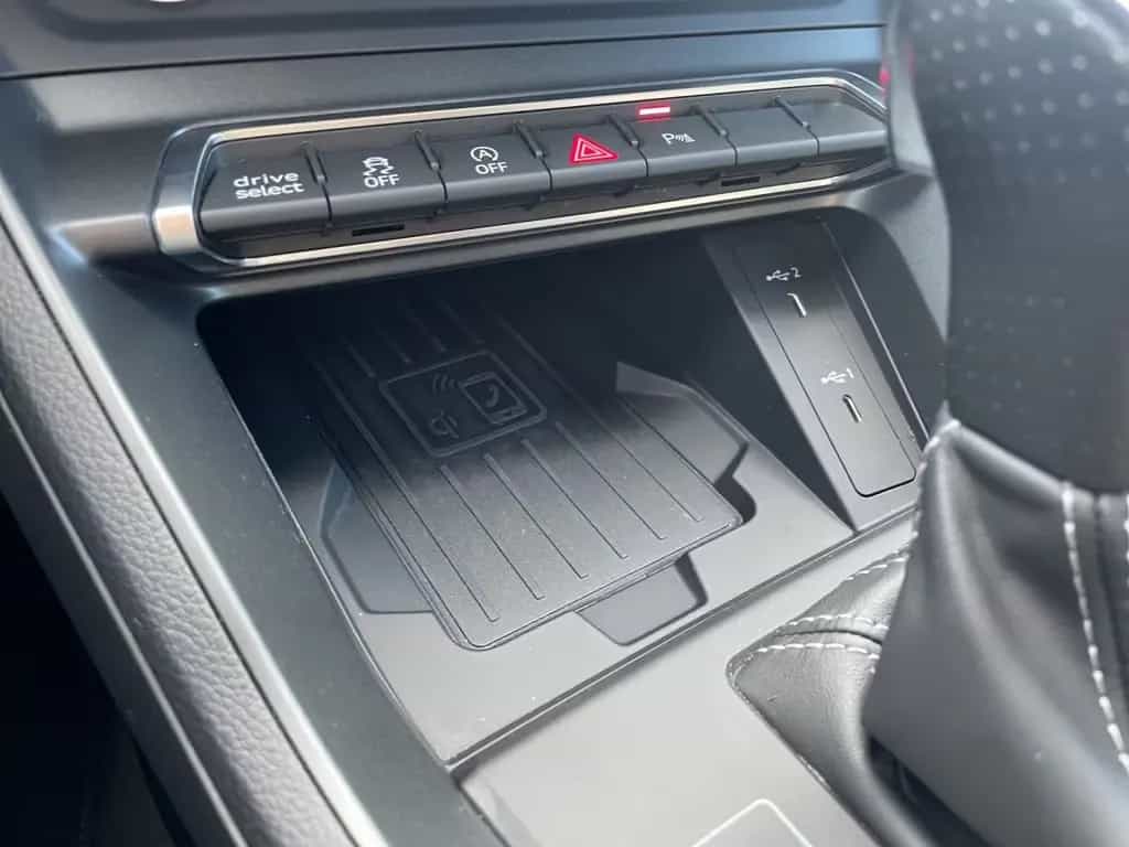 Audi Q3 Sportback 35 TFSI S line LED AHK Navi Kamera 02/2023-photo-24