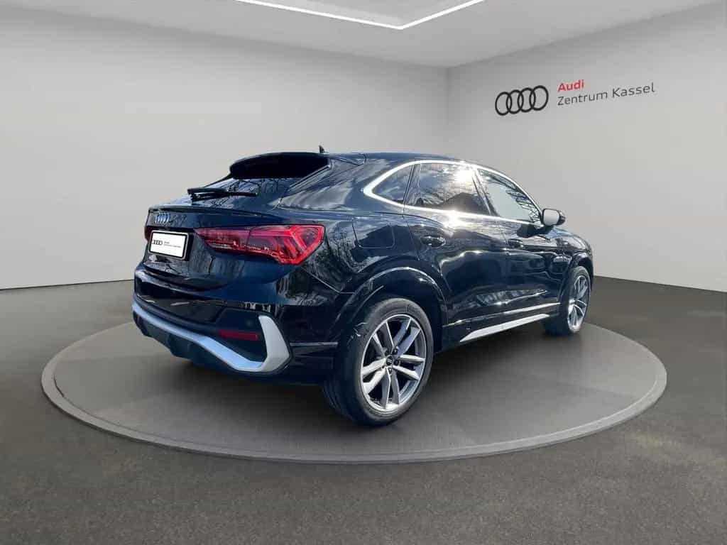 Audi Q3 Sportback 35 TFSI S line LED AHK Navi Kamera 02/2023-photo-5