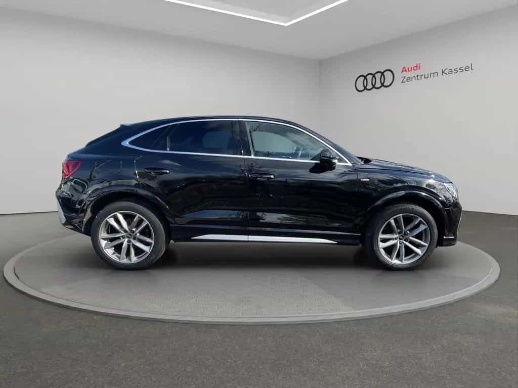 Audi Q3 Sportback 35 TFSI S line LED AHK Navi Kamera 02/2023-photo-6