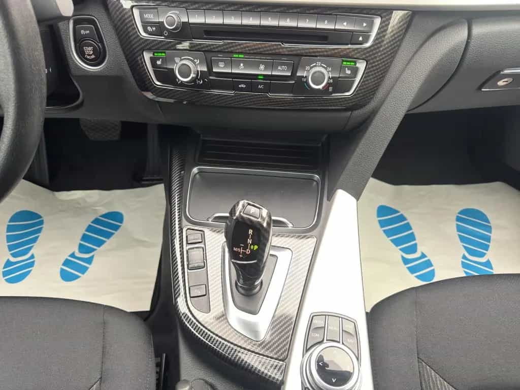 BMW 3 Series 320i GT *Advantage* Aut./Navi/Kam/Temp/4Season 08/2017-photo-13