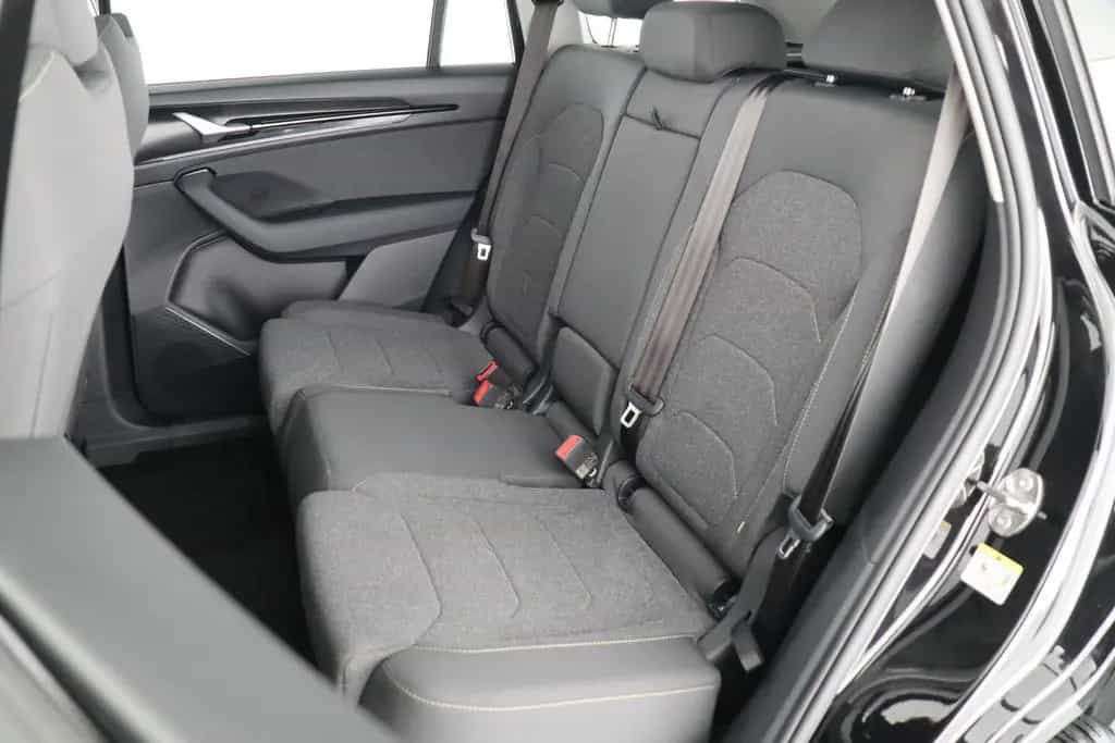 Skoda Kodiaq SELECTION 2.0TSI DSG 4X4 3,99% SONDERZINS 06/2025-photo-11