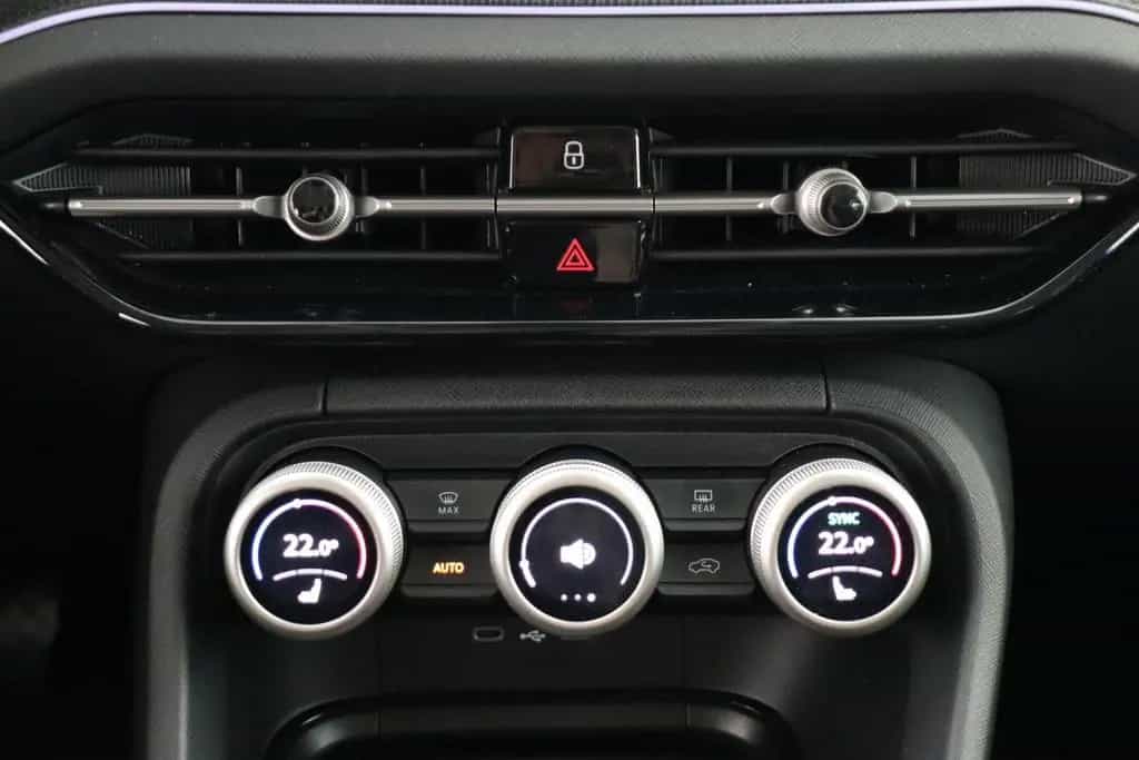 Skoda Kodiaq SELECTION 2.0TSI DSG 4X4 3,99% SONDERZINS 06/2025-photo-23