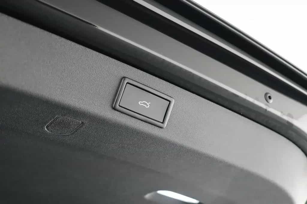 Skoda Kodiaq SELECTION 2.0TSI DSG 4X4 3,99% SONDERZINS 06/2025-photo-26