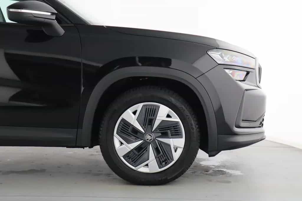 Skoda Kodiaq SELECTION 2.0TSI DSG 4X4 3,99% SONDERZINS 06/2025-photo-4
