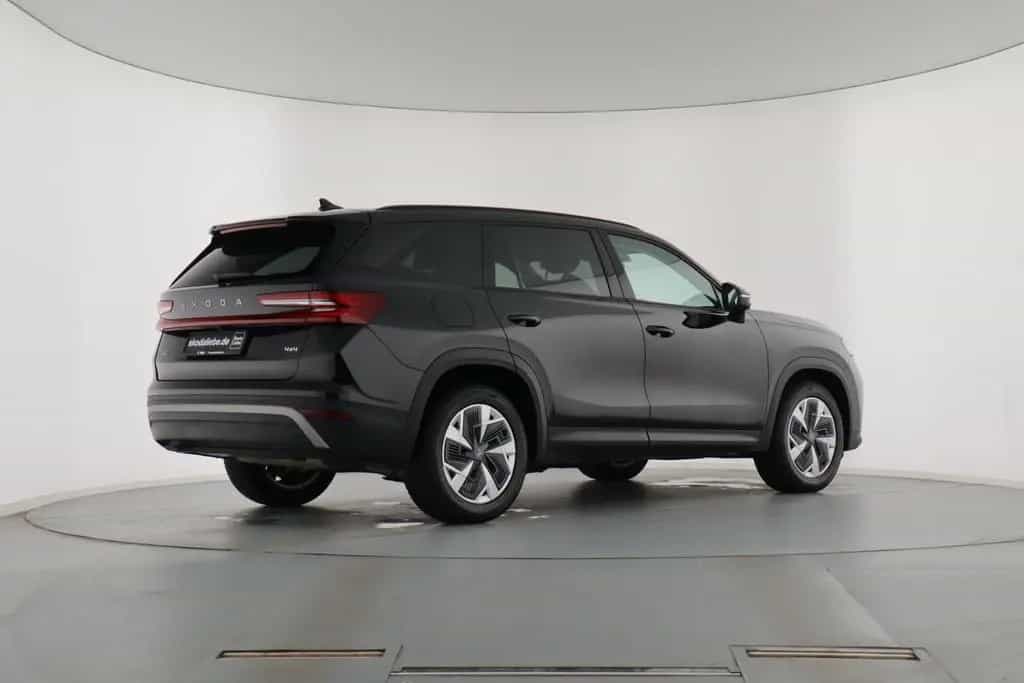 Skoda Kodiaq SELECTION 2.0TSI DSG 4X4 3,99% SONDERZINS 06/2025-photo-5