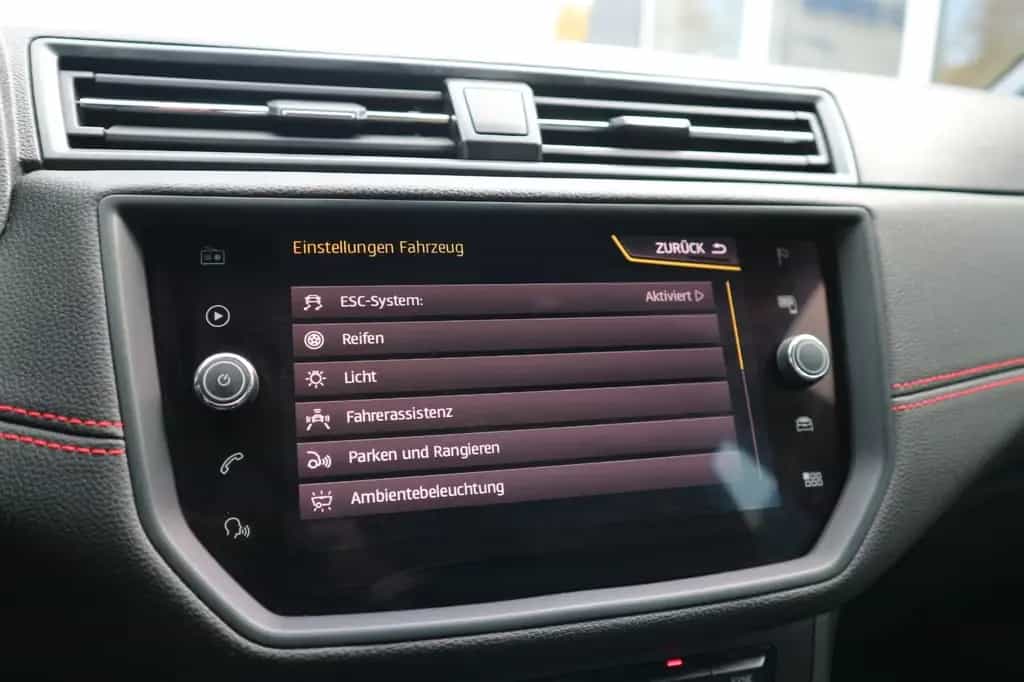 Seat Arona 1.5  FR *2.HAND/PDC/TEMPO/NAVI/KLIMA/SHZ* 05/2018-photo-17