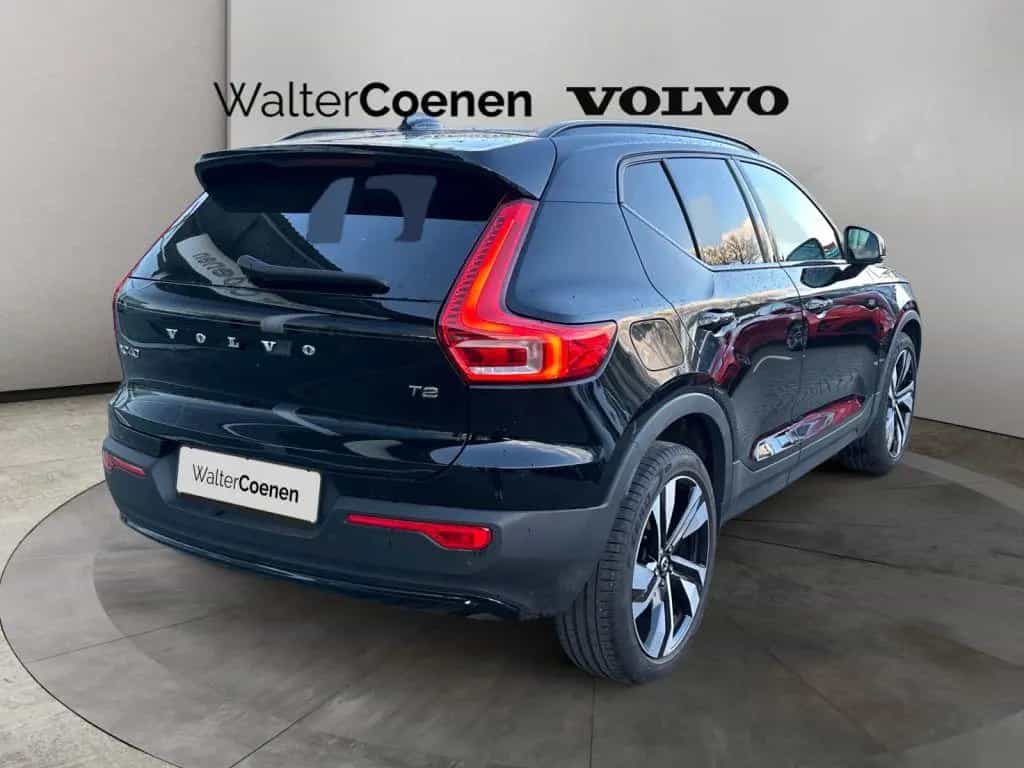 Volvo XC40 T2 Plus Dark 03/2023-photo-4