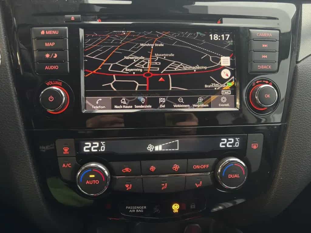 Nissan Qashqai 1.3 DIG-T N-CONNECTA AT NAVI PDC 360° AH 04/2019-photo-19