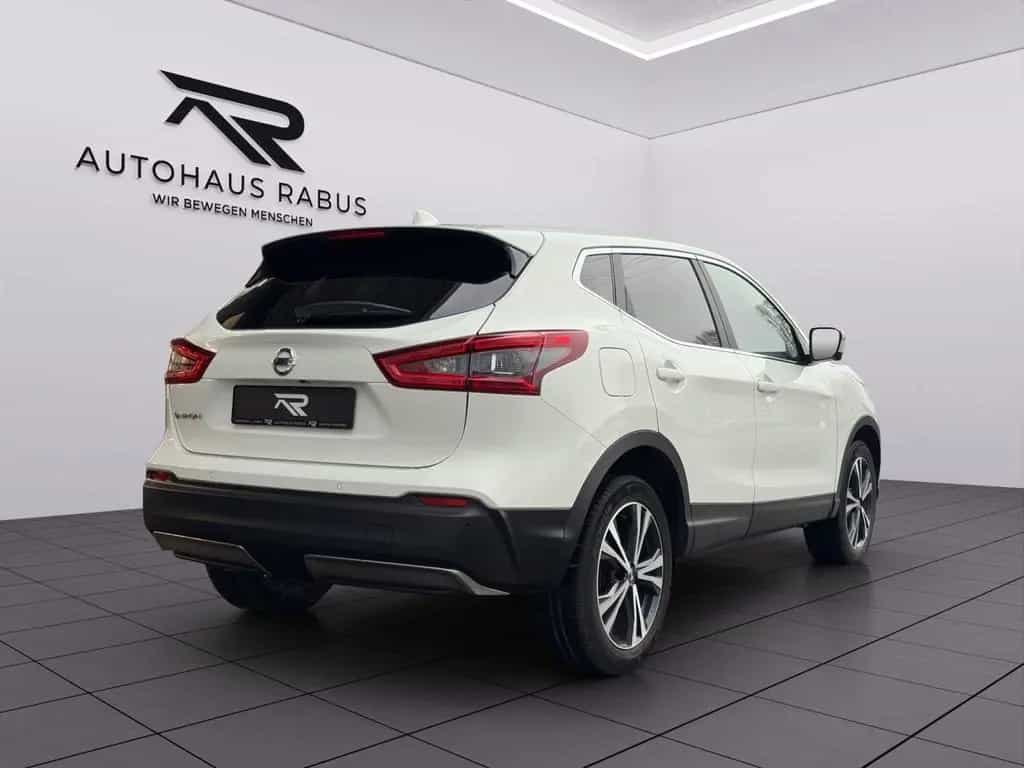Nissan Qashqai 1.3 DIG-T N-CONNECTA AT NAVI PDC 360° AH 04/2019-photo-6