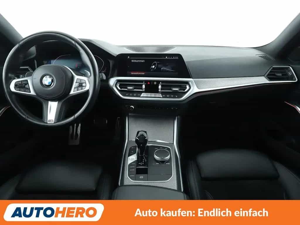 BMW 3 Series 330i xDrive M Sport Aut.*NAVI*LED*TEMPO*CAM* 11/2019-photo-11