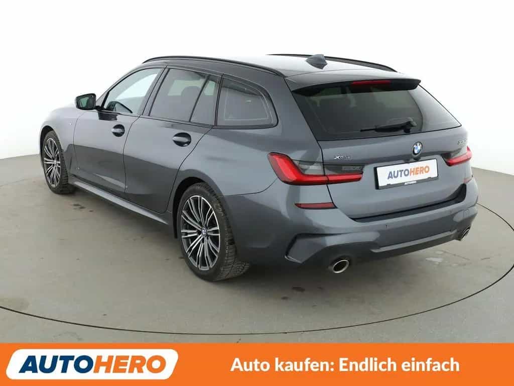 BMW 3 Series 330i xDrive M Sport Aut.*NAVI*LED*TEMPO*CAM* 11/2019-photo-3