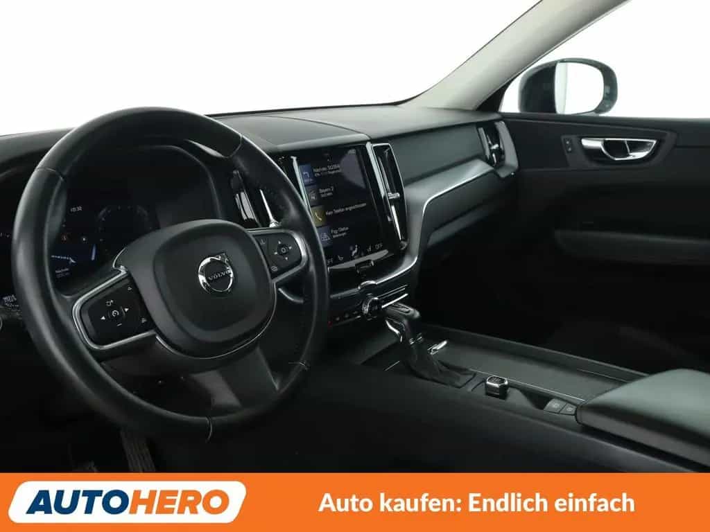 Volvo 2.0 D4 Momentum AWD Aut.*NAV*LED*TEMP*PDC*SHZ* 10/2017-photo-10