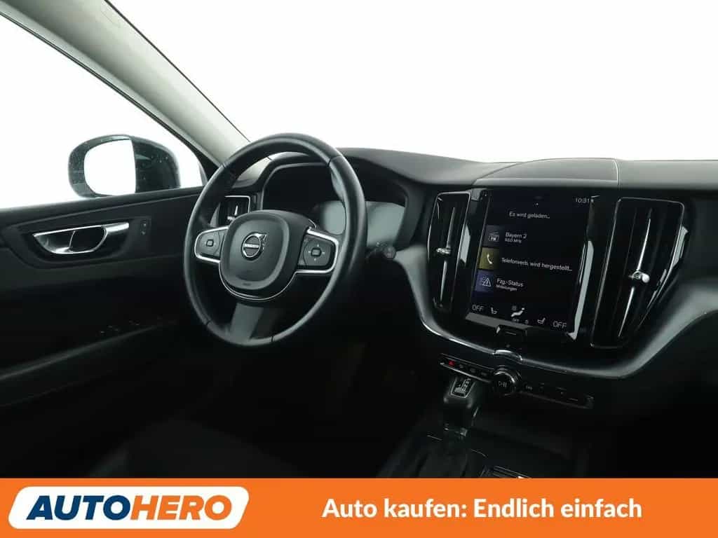 Volvo 2.0 D4 Momentum AWD Aut.*NAV*LED*TEMP*PDC*SHZ* 10/2017-photo-12