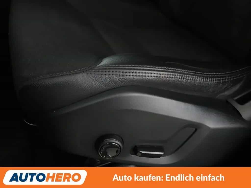 Volvo 2.0 D4 Momentum AWD Aut.*NAV*LED*TEMP*PDC*SHZ* 10/2017-photo-27
