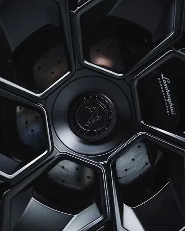 Lamborghini Performante TopCar R'Evo Stealth Edition 02/2025-photo-38
