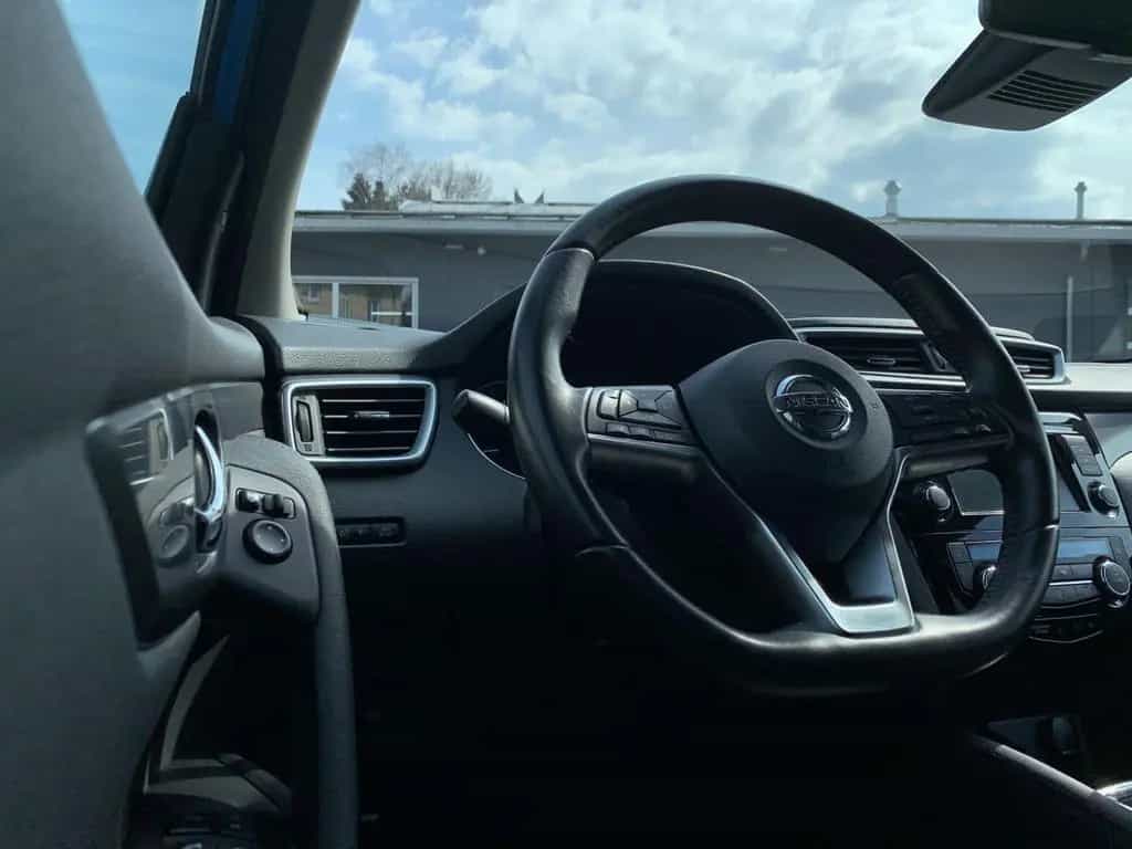 Nissan Qashqai 1.3 DIG-T N-CONNECTA AT Navi Pano SHZ LE 09/2019-photo-20