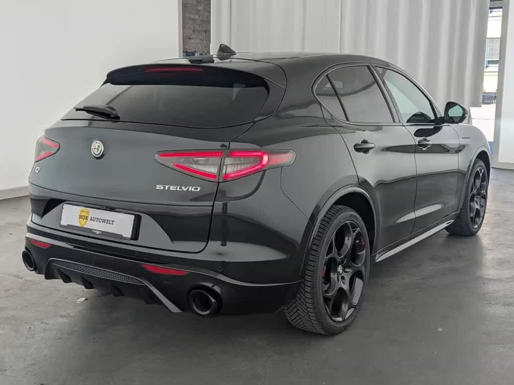 Alfa Romeo Stelvio 2.2 JTDM Competizione Q4 LEDER+LED+NAVI+ 07/2023-photo-5