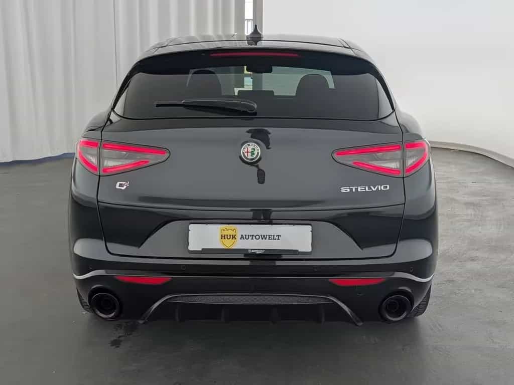 Alfa Romeo Stelvio 2.2 JTDM Competizione Q4 LEDER+LED+NAVI+ 07/2023-photo-6