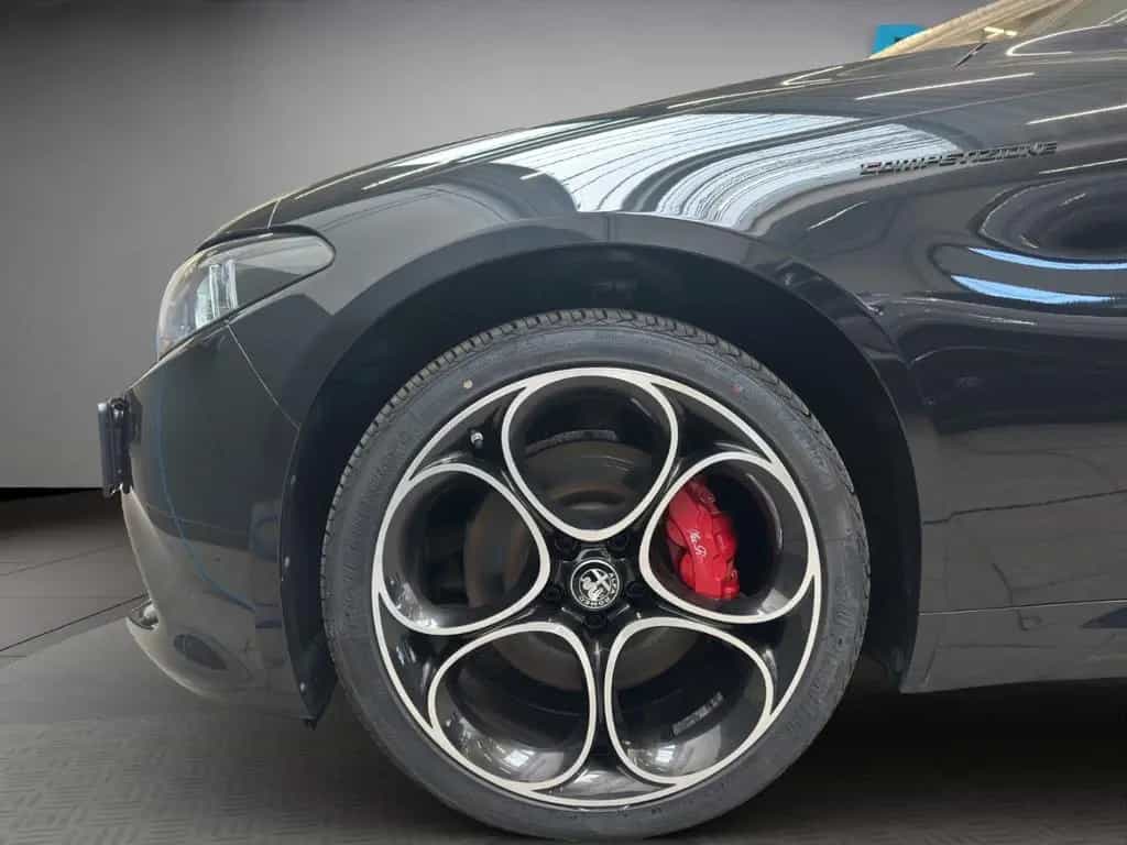 Alfa Romeo Giulia Competizione Q4/Kamera/Totwinkel/Spur 06/2023-photo-13