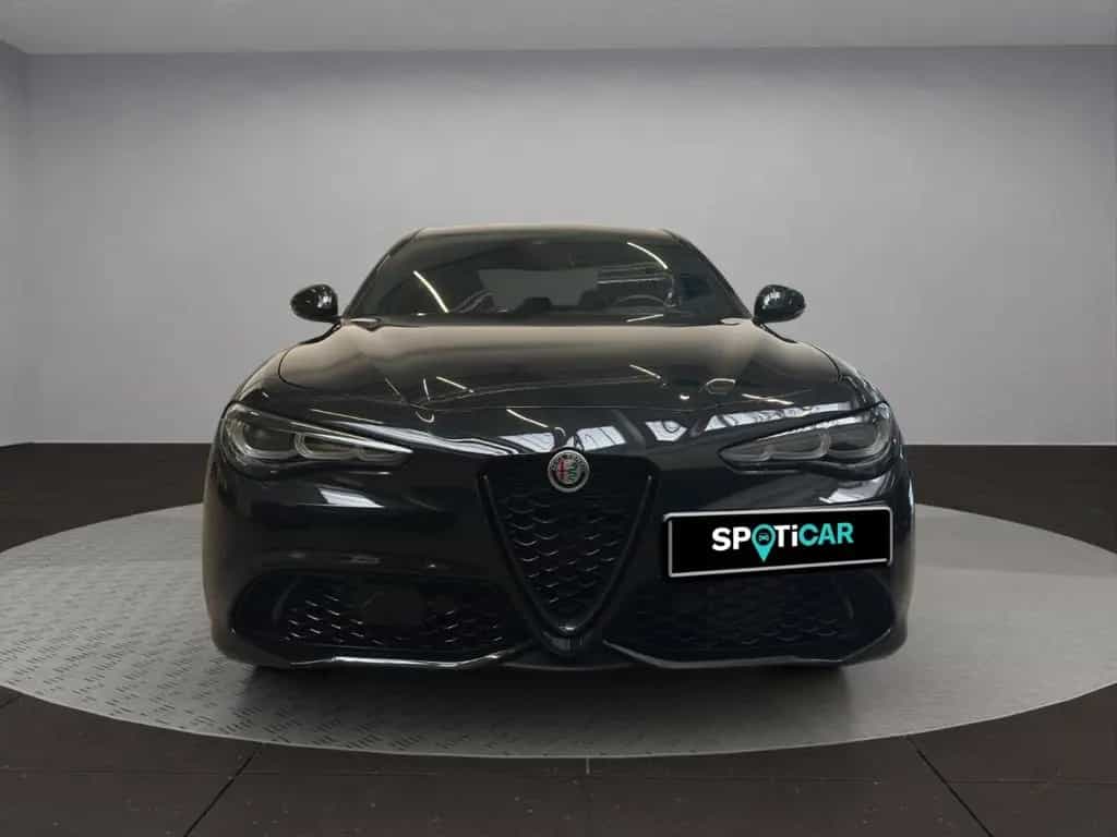 Alfa Romeo Giulia Competizione Q4/Kamera/Totwinkel/Spur 06/2023-photo-1