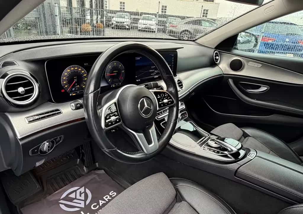 Mercedes-Benz E-Class d Lim*Widescreen*Dist+*Mbeam*KAMERA*AHK* 07/2020-photo-16