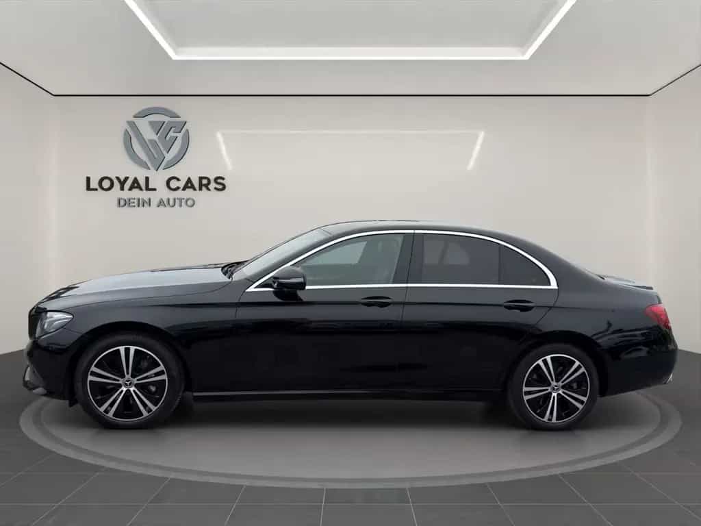Mercedes-Benz E-Class d Lim*Widescreen*Dist+*Mbeam*KAMERA*AHK* 07/2020-photo-4