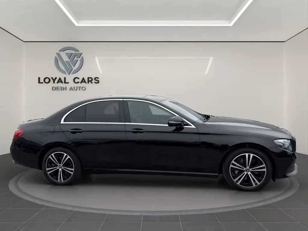 Mercedes-Benz E-Class d Lim*Widescreen*Dist+*Mbeam*KAMERA*AHK* 07/2020-photo-5