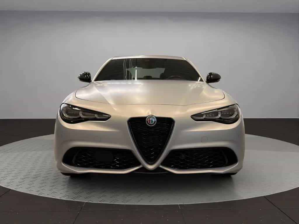 Alfa Romeo Giulia Competizione Q4/Kamera/Totwinkel/Spur 09/2023-photo-2