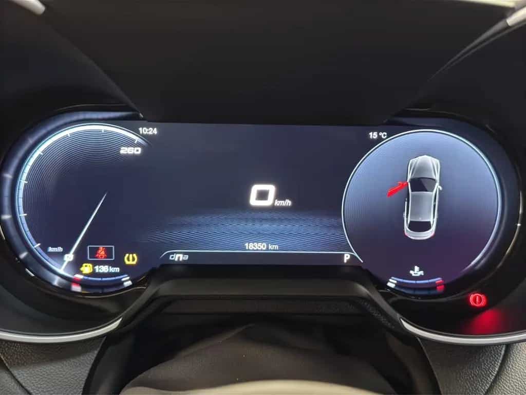 Alfa Romeo Giulia Competizione Q4/Kamera/Totwinkel/Spur 10/2023-photo-11