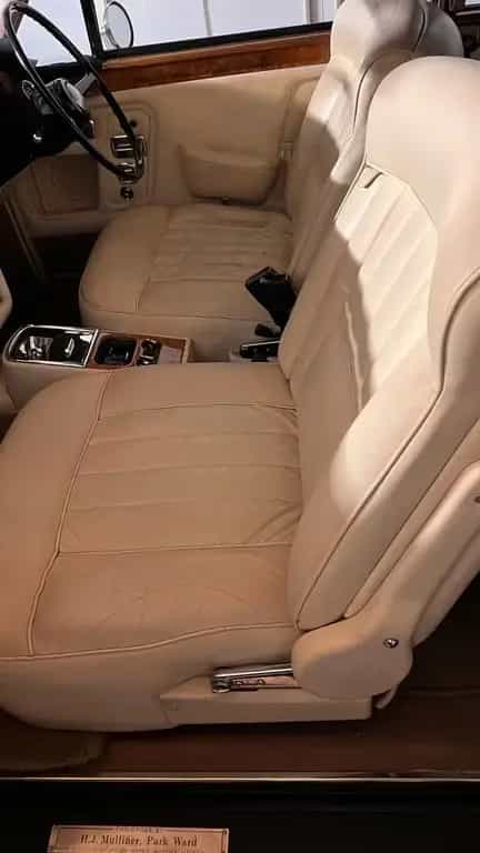 Rolls-Royce Corniche Rolls Royce Corniche RHD 03/1974-photo-2