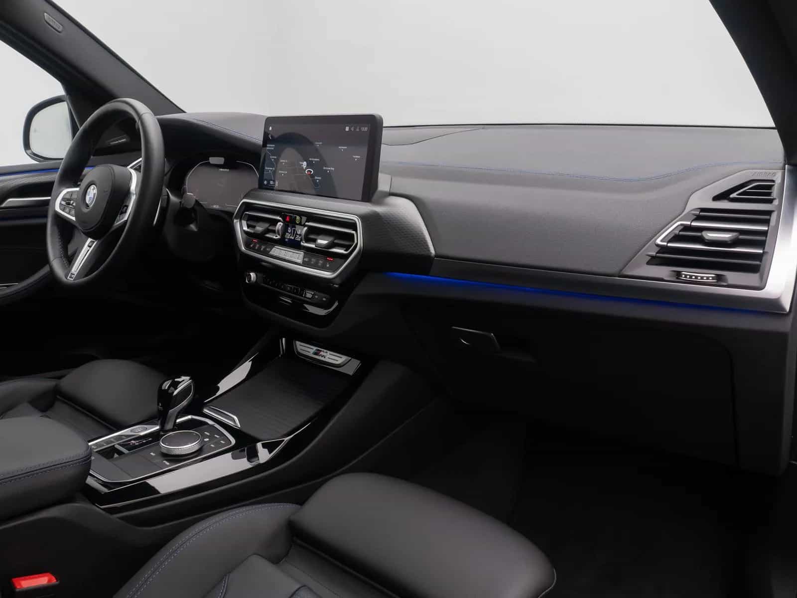BMW X3 M40 01/2023-photo-22