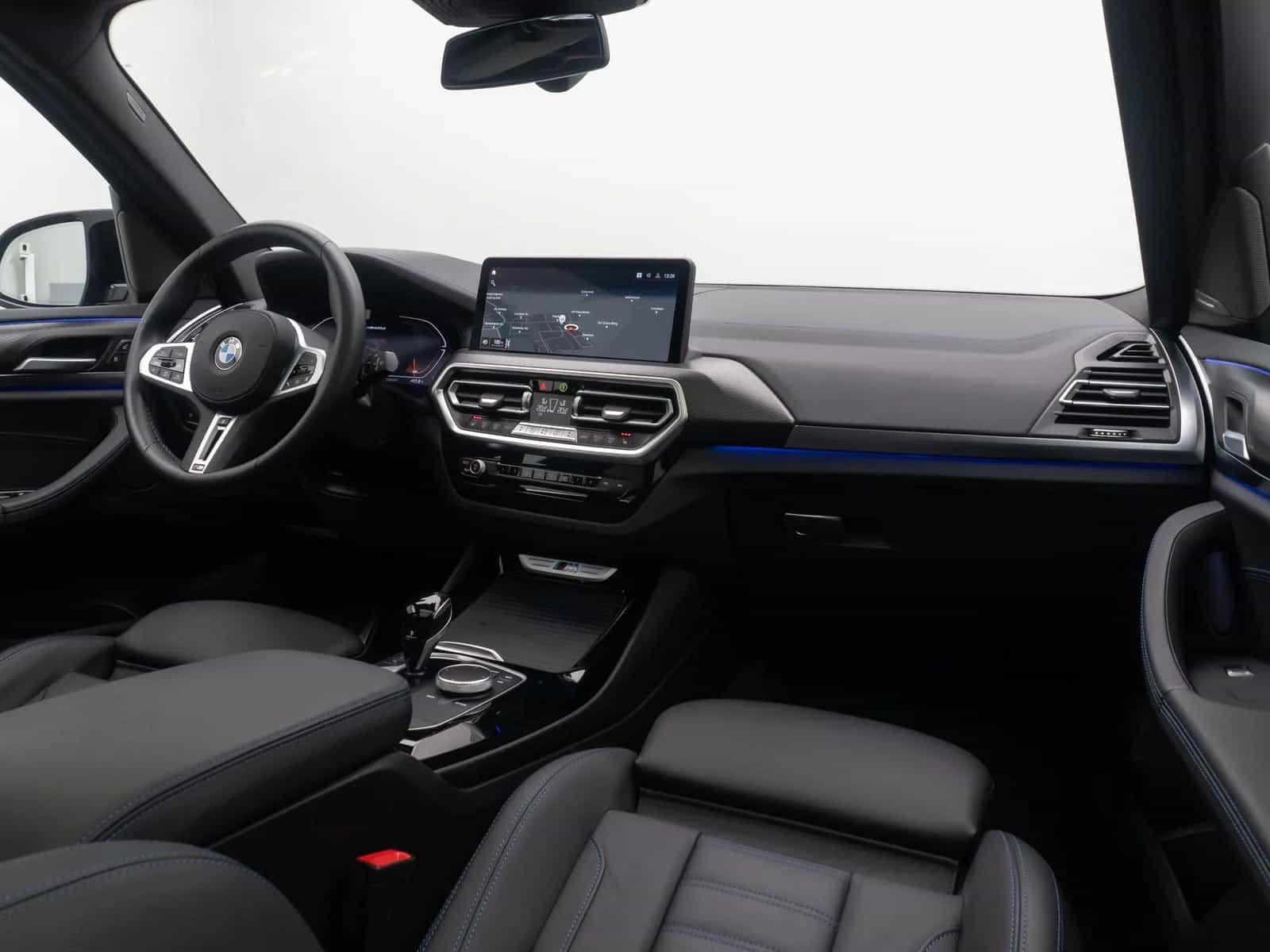 BMW X3 M40 01/2023-photo-40