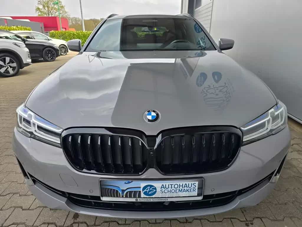 BMW 520 d xDrive Luxury Line*FACELIFT*Nappa,Laser,ACC 01/2022-photo-7