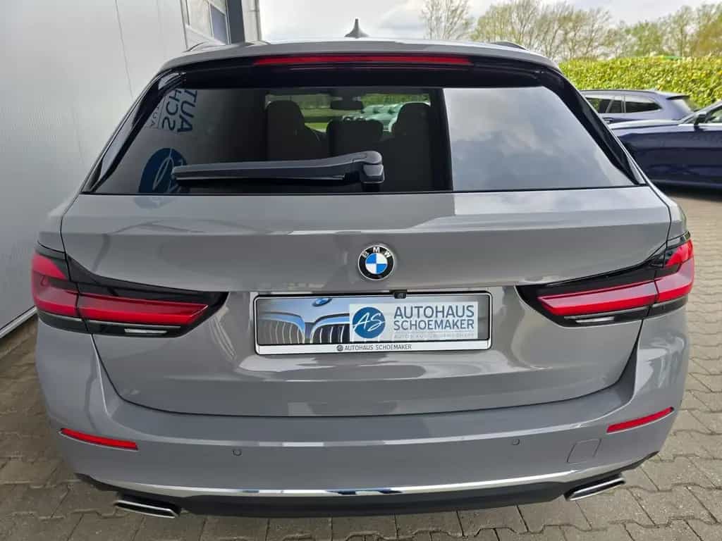 BMW 520 d xDrive Luxury Line*FACELIFT*Nappa,Laser,ACC 01/2022-photo-8