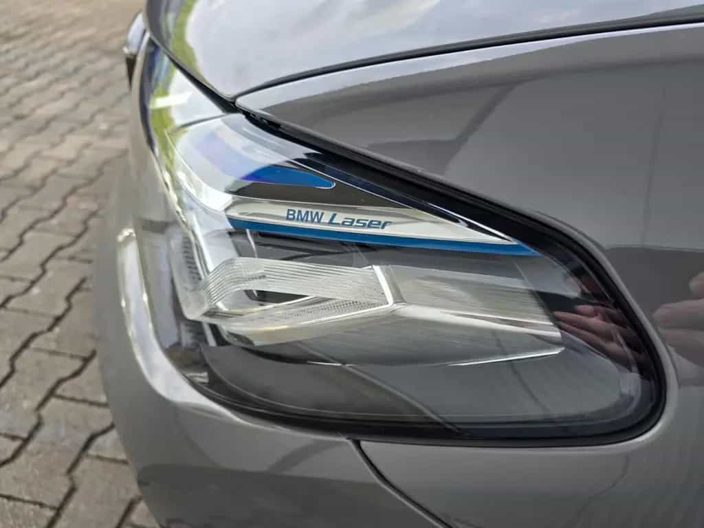 BMW 520 d xDrive Luxury Line*FACELIFT*Nappa,Laser,ACC 01/2022-photo-9