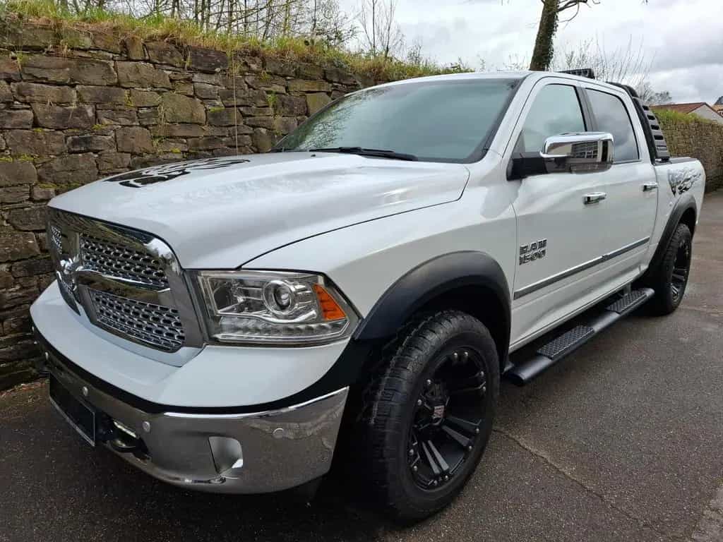 Dodge RAM 1500 Laramie 5.7 Ltr Hemi Kamera Navi LPG 10/2018-photo-0