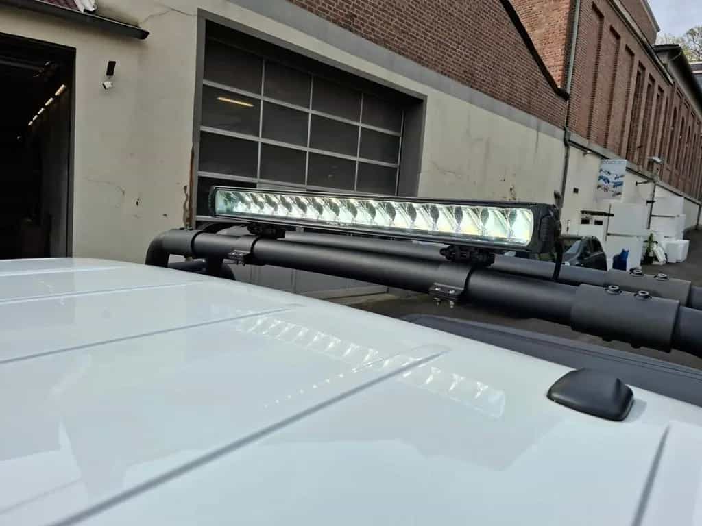 Dodge RAM 1500 Laramie 5.7 Ltr Hemi Kamera Navi LPG 10/2018-photo-34