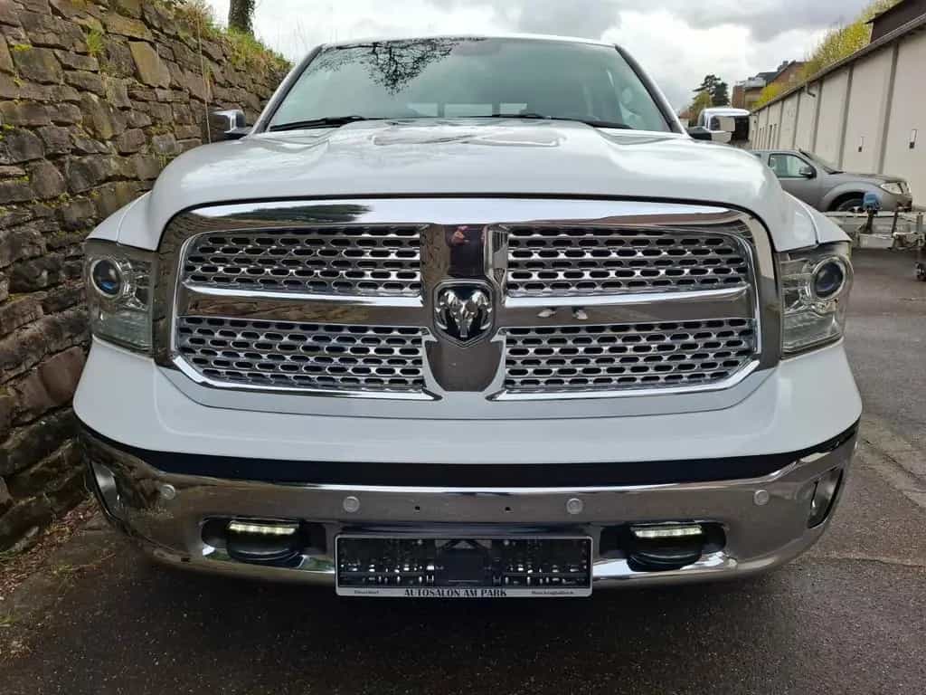 Dodge RAM 1500 Laramie 5.7 Ltr Hemi Kamera Navi LPG 10/2018-photo-4