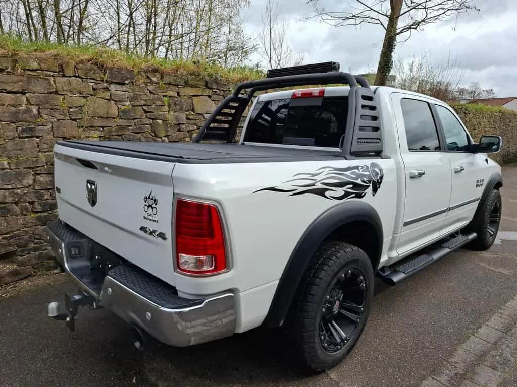 Dodge RAM 1500 Laramie 5.7 Ltr Hemi Kamera Navi LPG 10/2018-photo-7