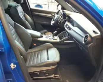 Alfa Romeo Stelvio Veloce Q4*AHK*Memory*V-Leder-schwarz-1A 03/2023-photo-2