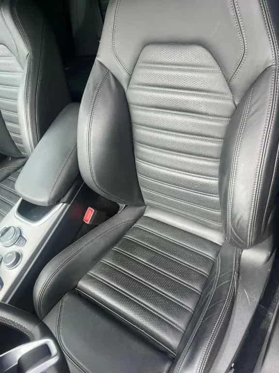 Alfa Romeo Stelvio Veloce Q4*AHK*Memory*V-Leder-schwarz-1A 03/2023-photo-6